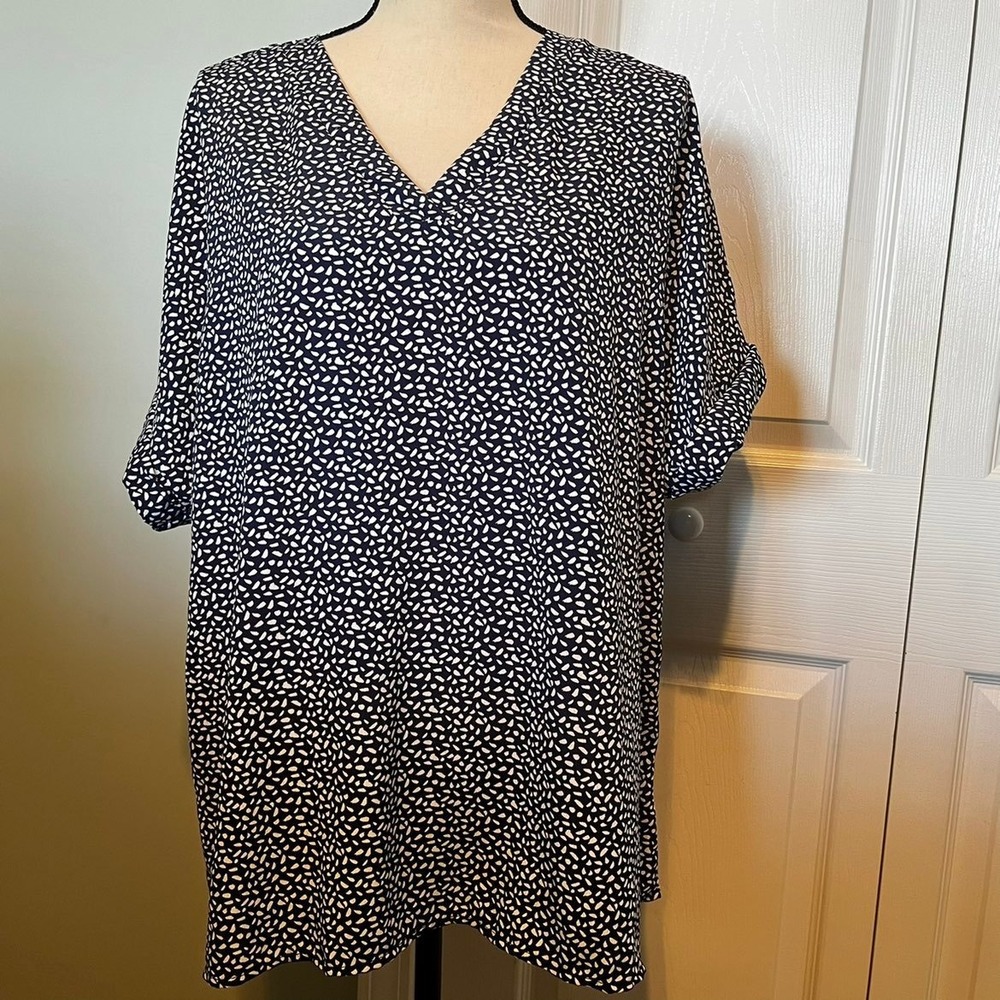 Perfect Peach blue & white‎ blouse size XL extra large NWOT short sleeve v-neck